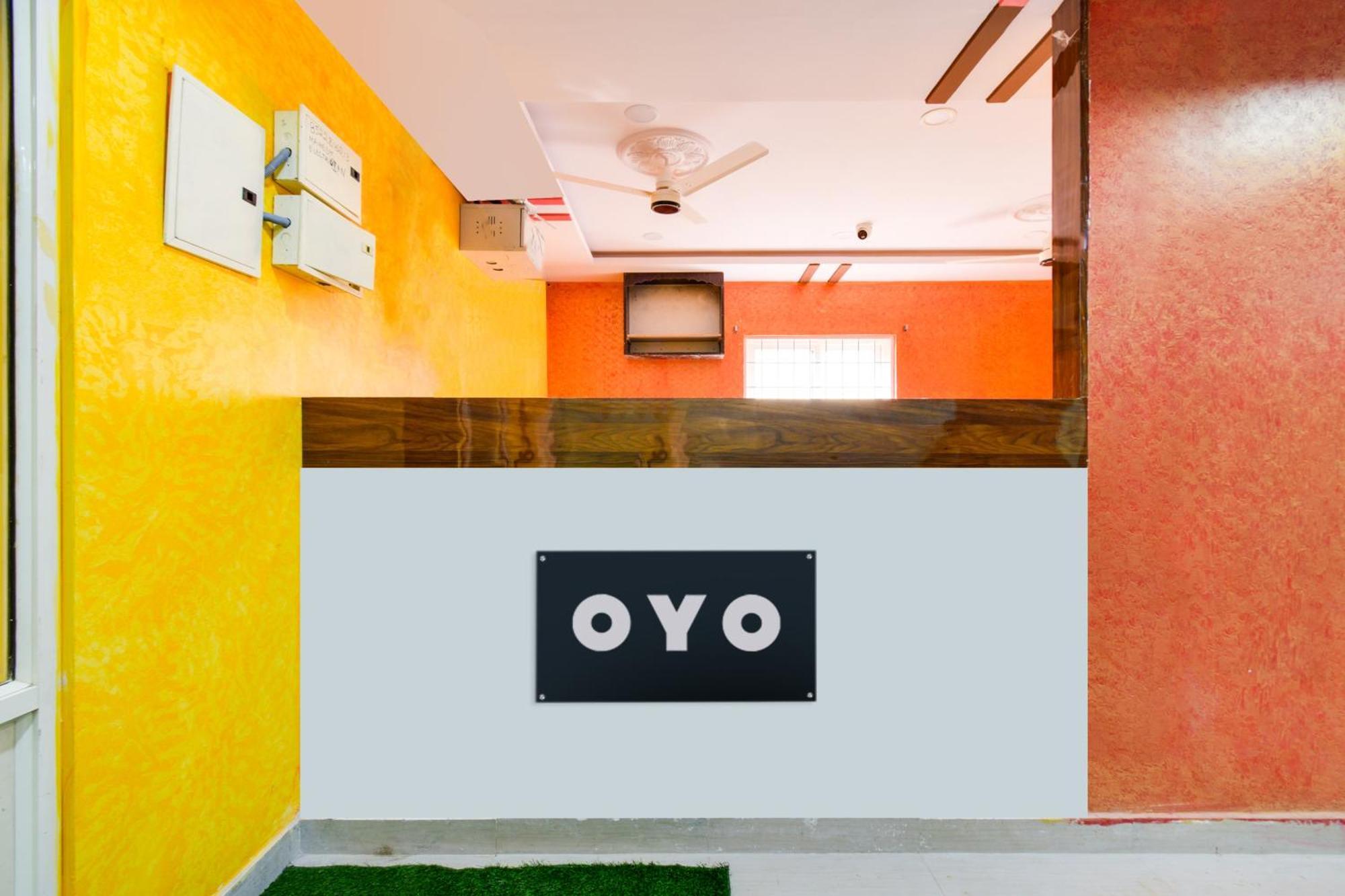 Hotel O Lucky Grand Hyderabad Exterior photo